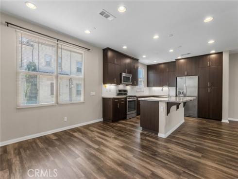 61 Origin , Irvine, CA