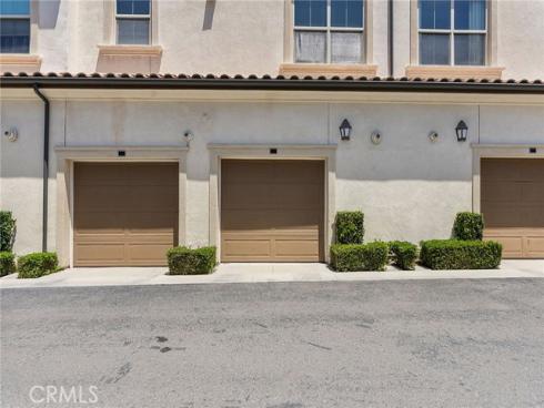 61  Origin  , Irvine, CA