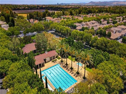 80 Wonderland , Irvine, CA