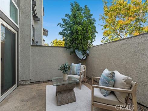 2 Evening Breeze , Irvine, CA