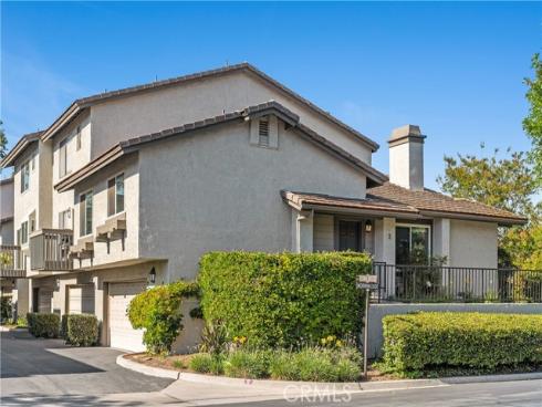 2 Evening Breeze , Irvine, CA