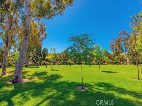2 Evening Breeze , Irvine, CA