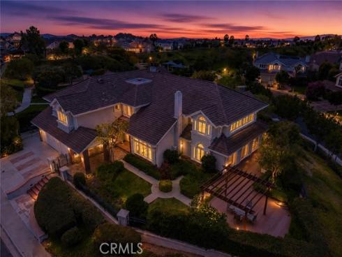 111  hillcrest   Drive, Irvine, CA
