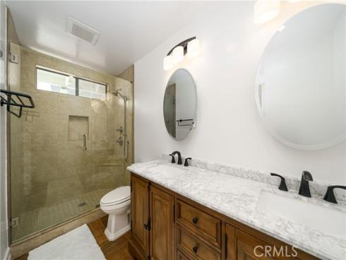 20 Wintermist 86 , Irvine, CA