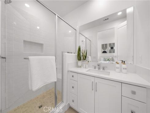 608 Chinon , Irvine, CA