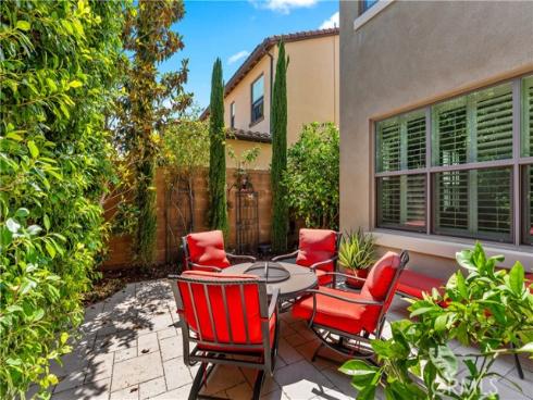 104 Quill , Irvine, CA