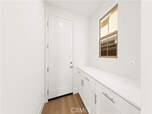 118  Sunnybank  , Irvine, CA