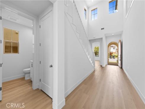 118  Sunnybank  , Irvine, CA