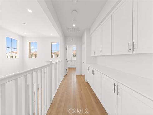 118  Sunnybank  , Irvine, CA
