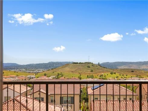 118  Sunnybank  , Irvine, CA