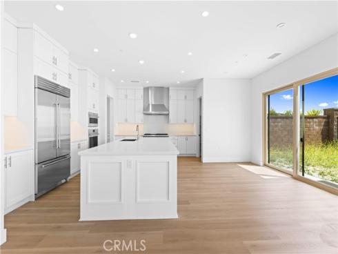 118  Sunnybank  , Irvine, CA