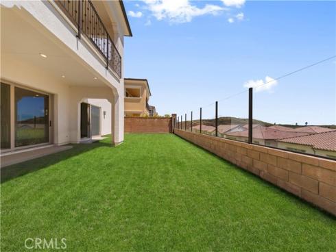 118  Sunnybank  , Irvine, CA