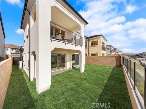 118  Sunnybank  , Irvine, CA