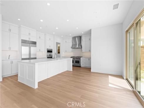 118  Sunnybank  , Irvine, CA