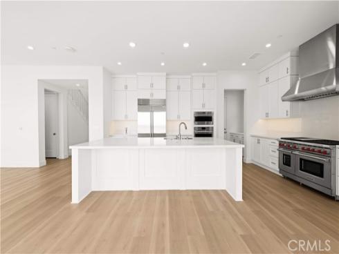 118  Sunnybank  , Irvine, CA