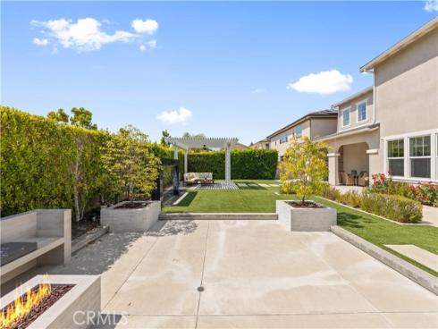 60  Harlow  , Irvine, CA