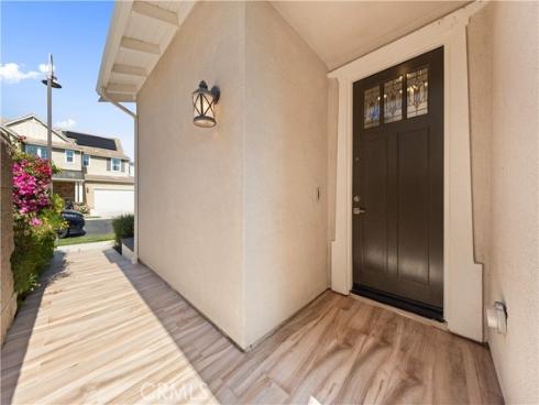 60  Harlow  , Irvine, CA