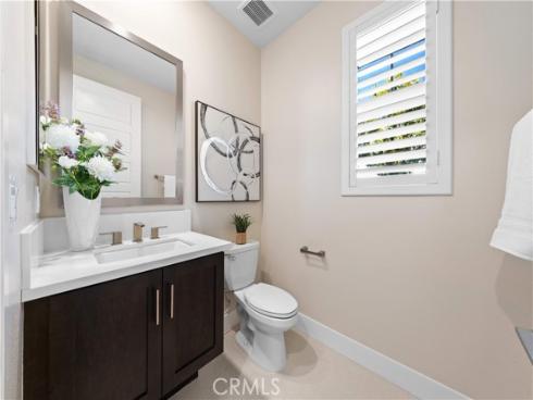 60  Harlow  , Irvine, CA