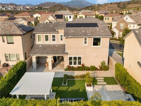 60  Harlow  , Irvine, CA