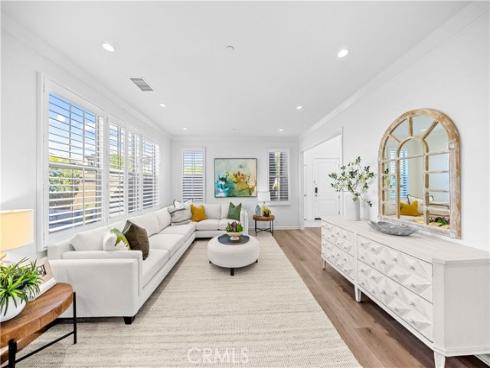 124 Gulfstream , Irvine, CA