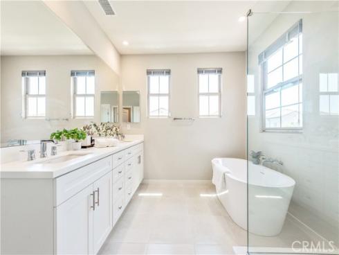 152  Sunnyside  , Irvine, CA