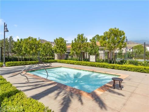 152  Sunnyside  , Irvine, CA
