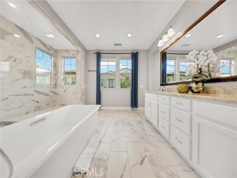 60 Dunmore , Irvine, CA