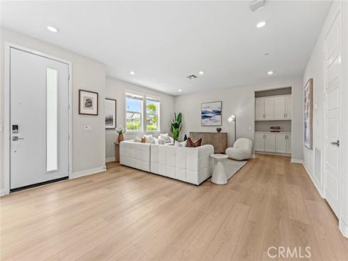 352  Chorus  , Irvine, CA
