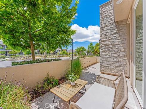 352  Chorus  , Irvine, CA