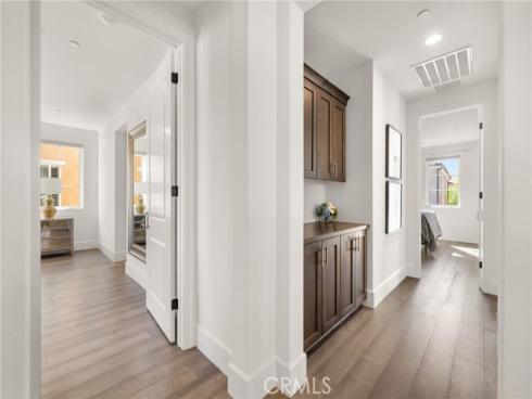 65 Glacier Valley , Irvine, CA