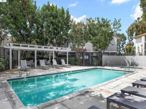 419  Tangelo  , Irvine, CA
