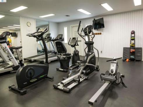 419  Tangelo  , Irvine, CA