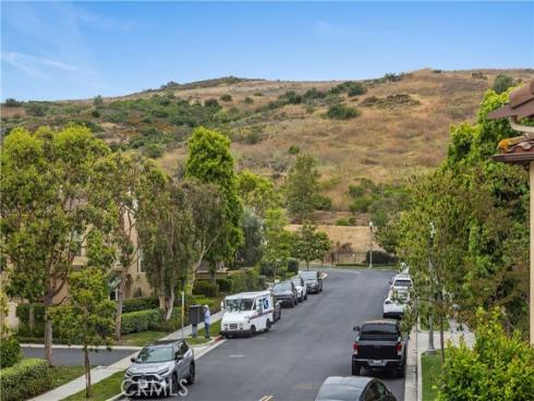 17 Canopy , Irvine, CA