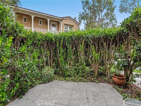 17 Canopy , Irvine, CA
