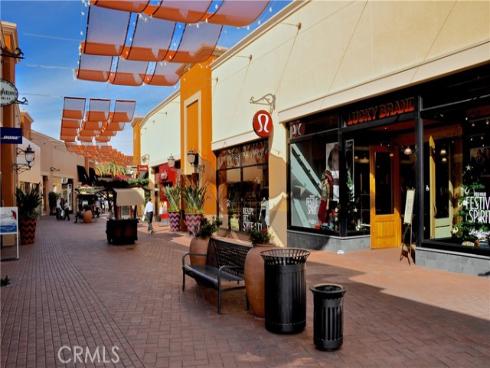 17 Canopy , Irvine, CA
