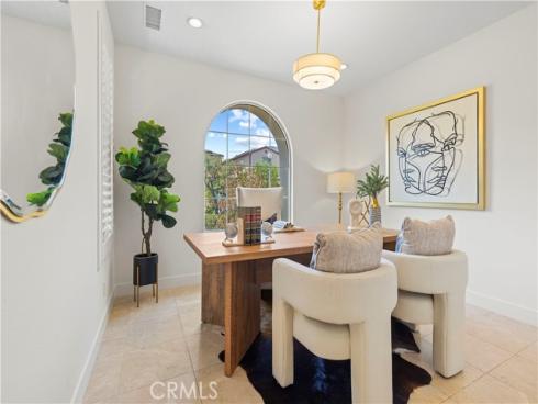 68 Gainsboro , Irvine, CA
