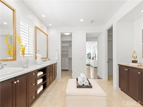 68 Gainsboro , Irvine, CA