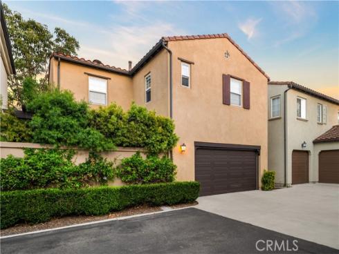 102  Chantilly  , Irvine, CA