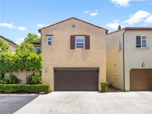 102  Chantilly  , Irvine, CA