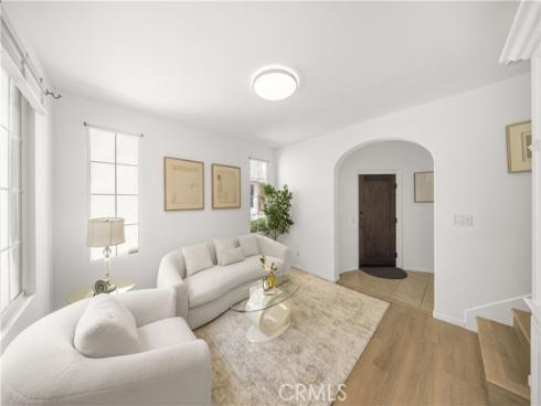102  Chantilly  , Irvine, CA