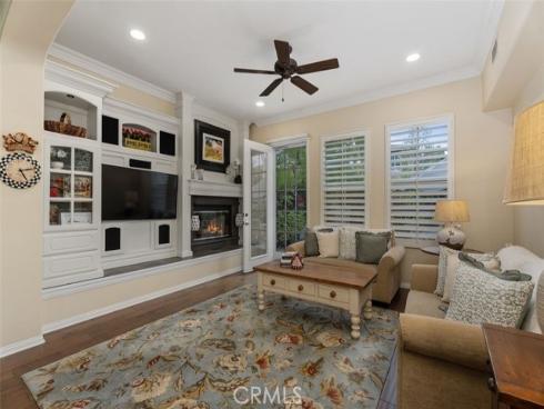 25 Carpenteria , Irvine, CA