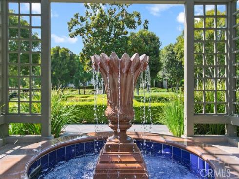 25 Carpenteria , Irvine, CA