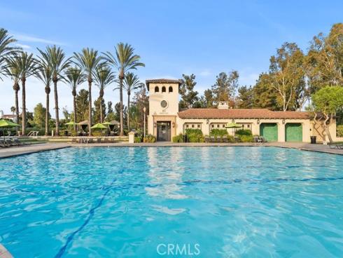 25 Carpenteria , Irvine, CA