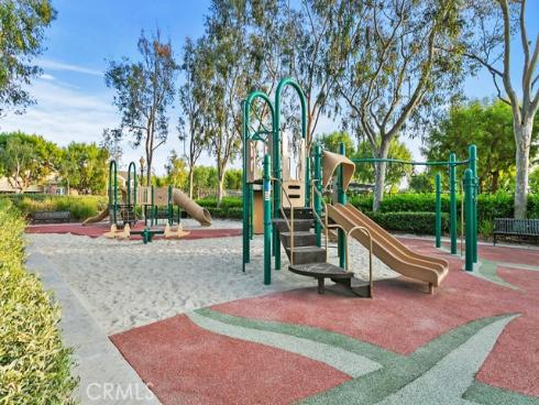 25 Carpenteria , Irvine, CA