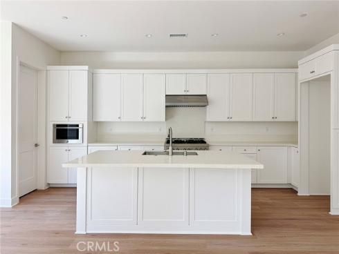 226  Maricopa  , Irvine, CA
