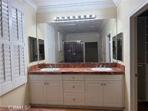 31 Regal , Irvine, CA