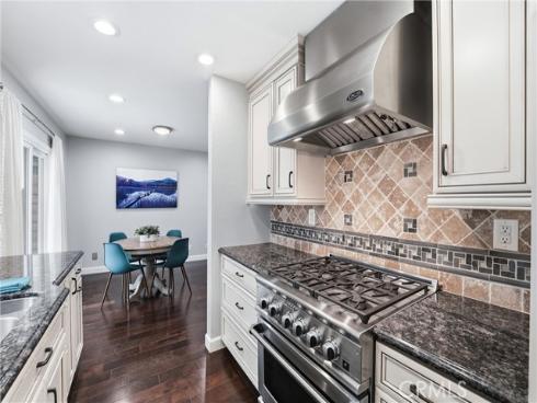 11 Shadowleaf , Irvine, CA