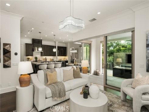 58  Riverboat  , Irvine, CA