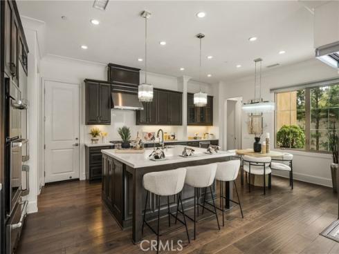 58  Riverboat  , Irvine, CA