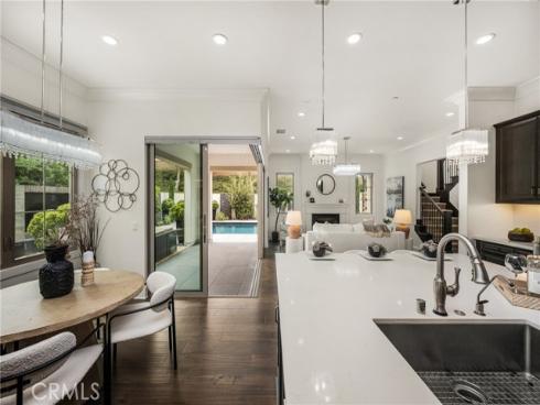 58  Riverboat  , Irvine, CA